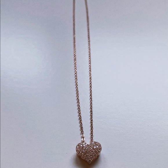 Elegant Heart Pendant Necklace with Sparkling Crystals – Perfect Gift - Picture 14 of 15